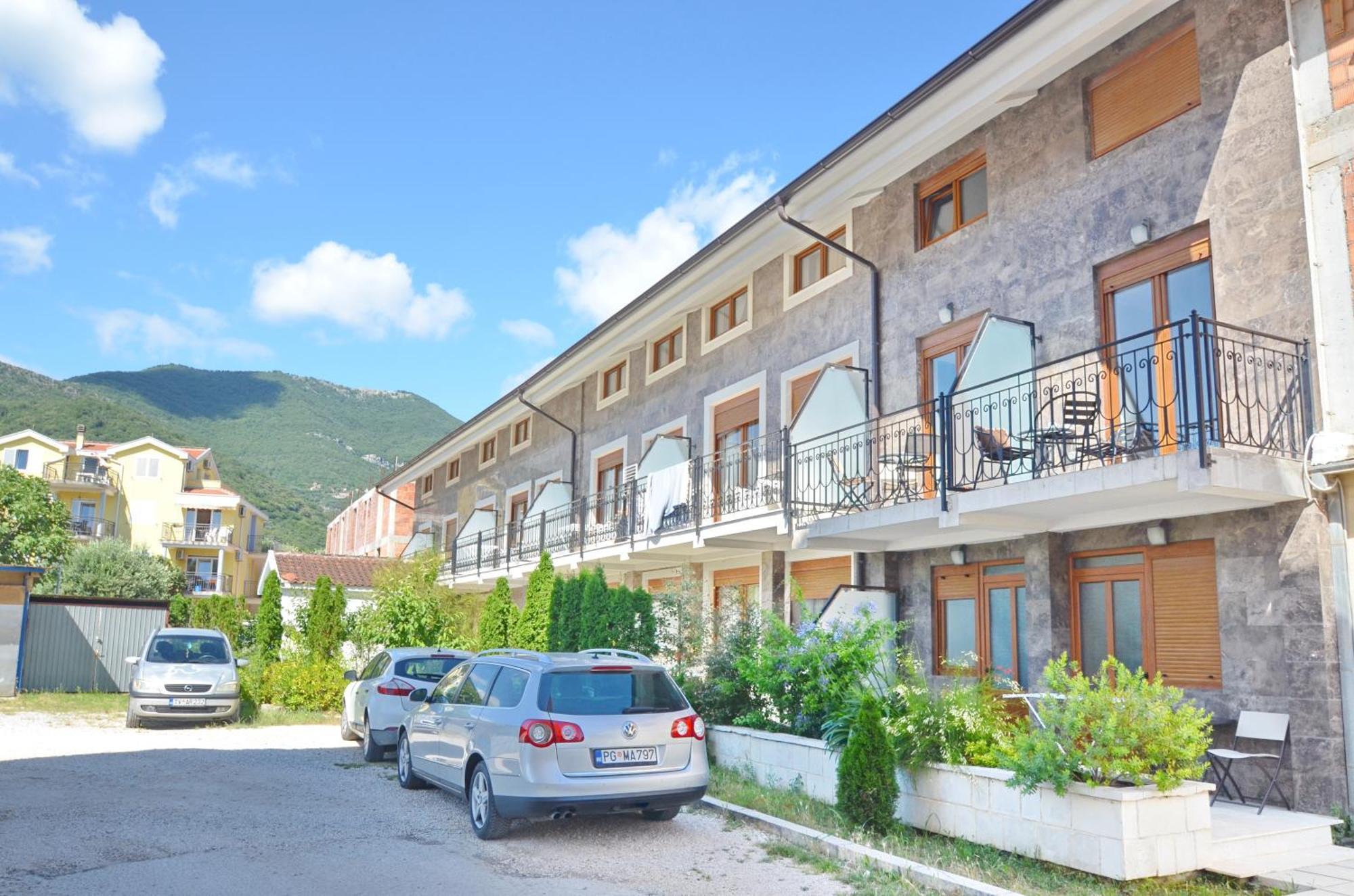 Trojanovic Apartments Tivat Kültér fotó