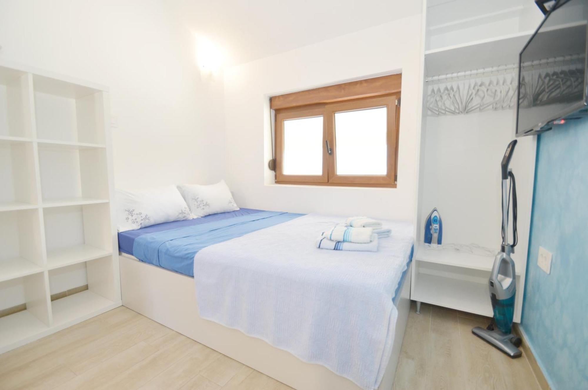 Trojanovic Apartments Tivat Kültér fotó